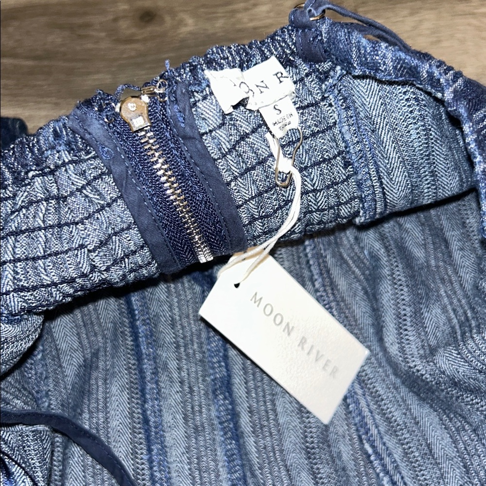 Moon River Strap Bow Detail Denim Midi Dress - Picture 10 of 15